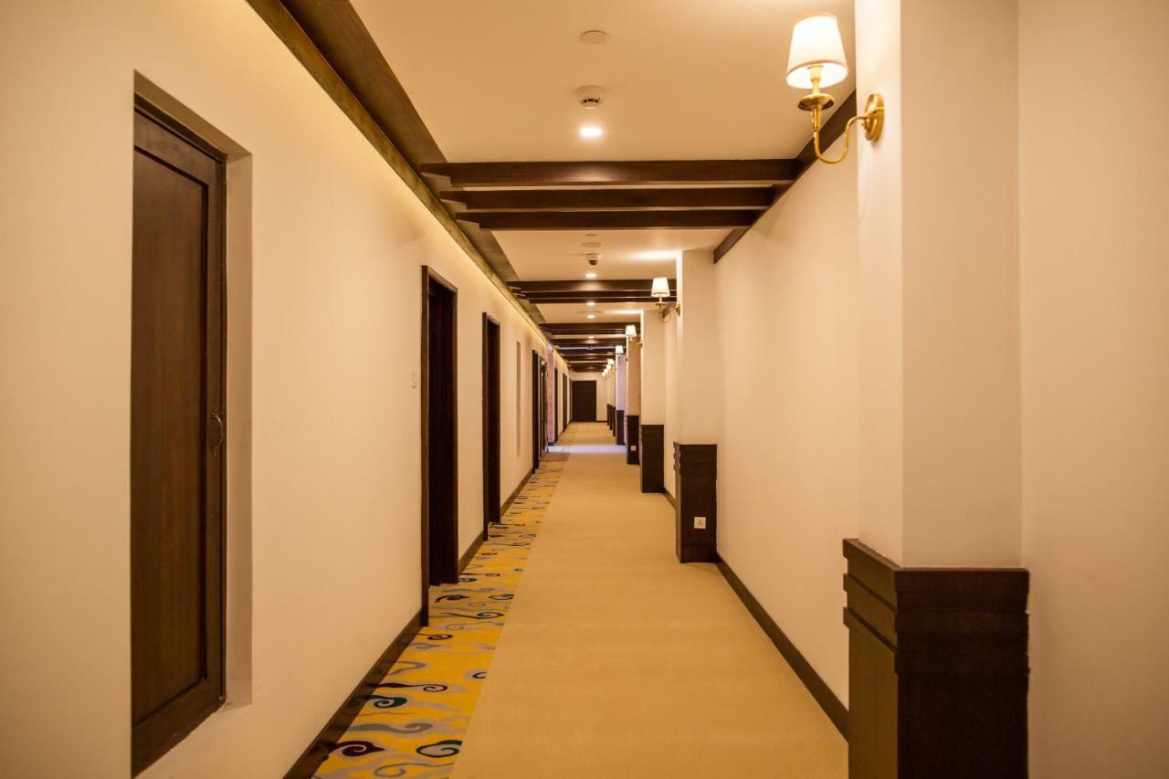 Chandragiri Hills Resort Thānkot Exterior foto
